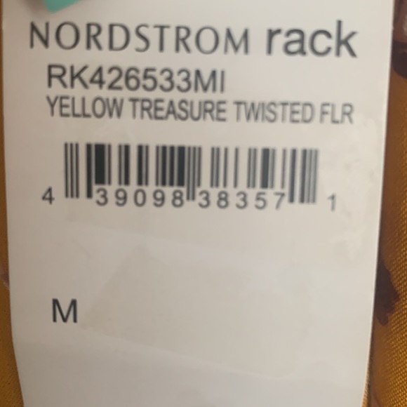 Women’s floral blouse NWT Size M - Picture 7 of 7